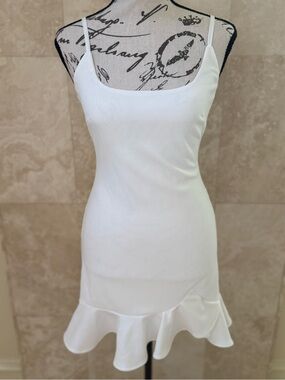 Saints + Secrets White Ruffle Hem Spaghetti Strap Mini Dress Size S EUC